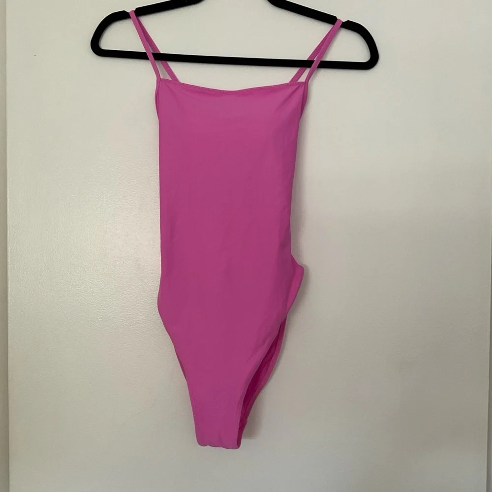 Skims cami onepiece swimsuit - Picture 1 of 4